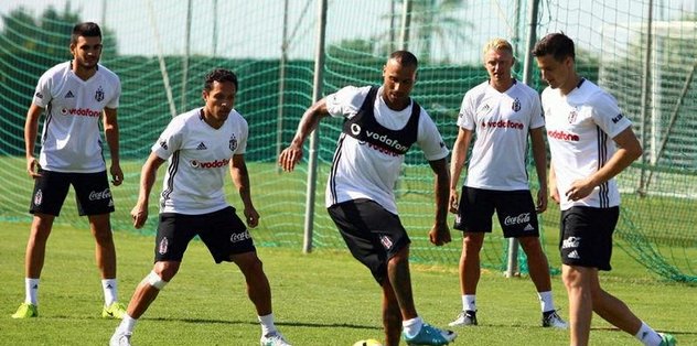 Beşiktaş, hazırlıklarını sürdürüyor
