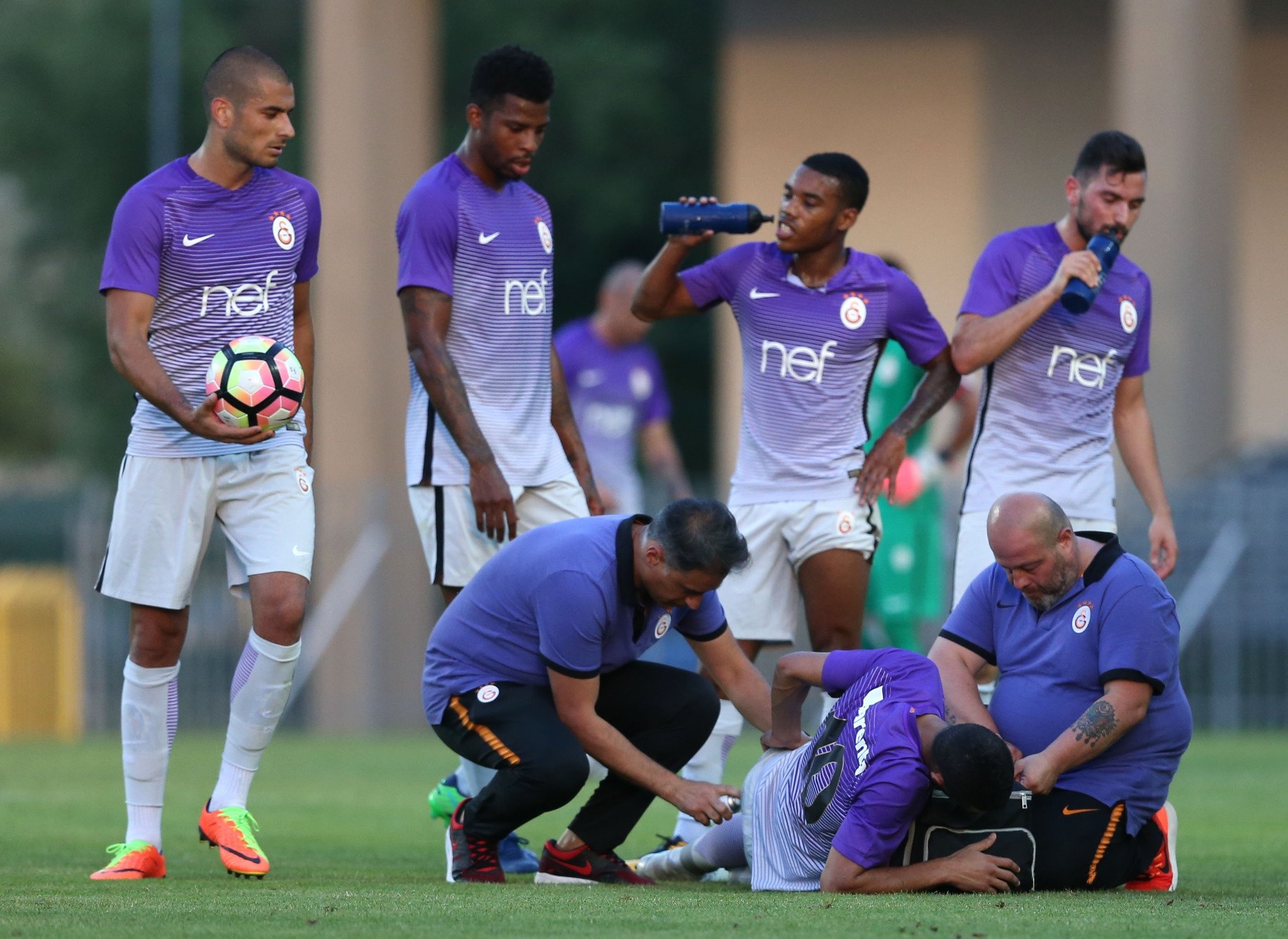 belhanda galatasaray ile ilgili görsel sonucu