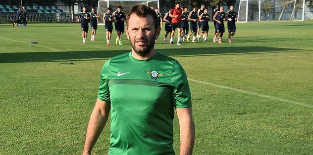 Okan Buruk: Yabancı kuralı yeni çıkmadı