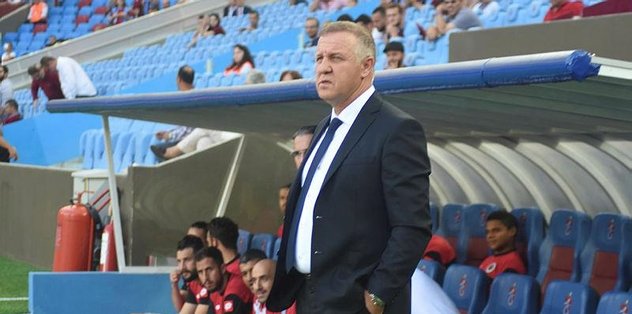 Bakkal: "Şahsiyetli bir duruş sergilemeliyiz"