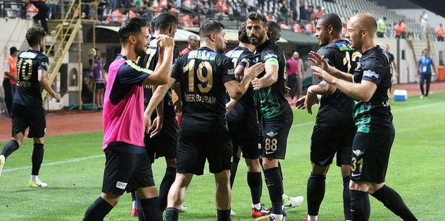 Akhisar doludizgin devam!