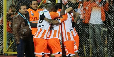Adanaspor evinde kazandı