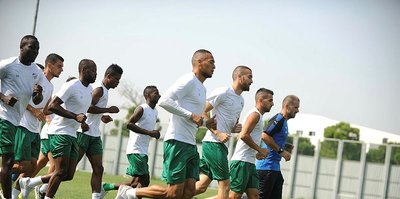 Bursaspor'da Malatyaspor maçının hazırlıkları sürüyor