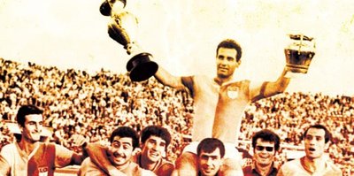 Taçsız Kral Metin Oktay anılıyor