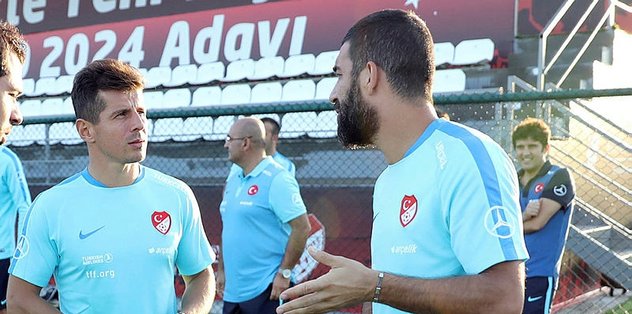 Arda Turan'ı engelledi