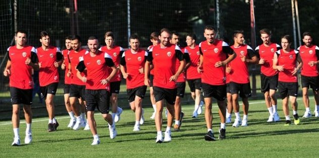 İnegölspor topbaşı yaptı