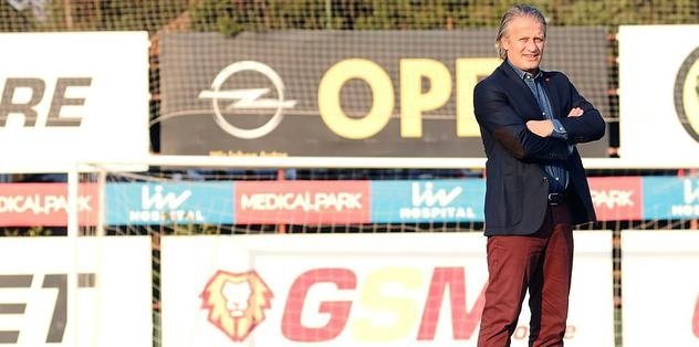 <a href="/index/premier-lig?id=39fa87b5-3434-40c6-b1e2-fa95a7c57361" class="" rel="tag">Premier Lig</a>'den Kerimoğlu'na kutlama
