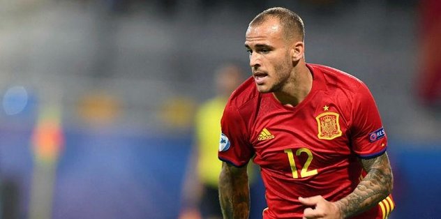 Sandro Ramirez'i kadrosuna kattı