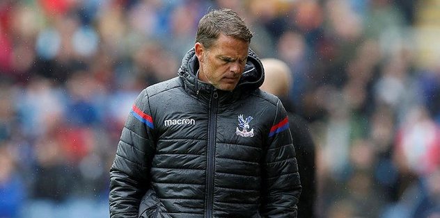 Frank de Boer gönderildi