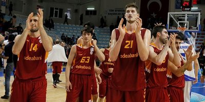 Rakip Maccabi Fox