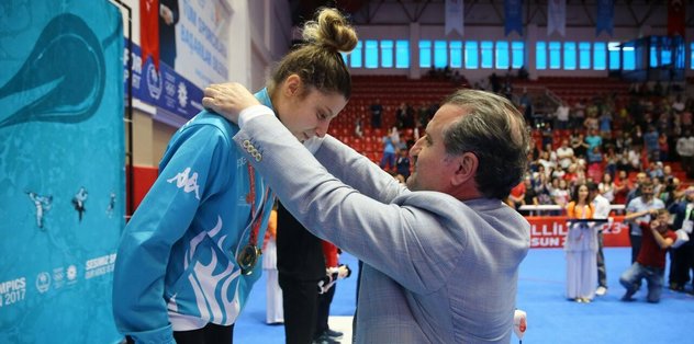 Cumhurbaşkanı Erdoğan'dan Merve Yazıcı'ya tebrik telgrafı