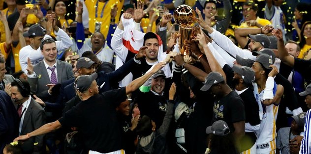 Warriors beat Cavs to take NBA title