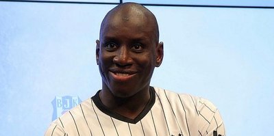 Demba Ba bekliyor