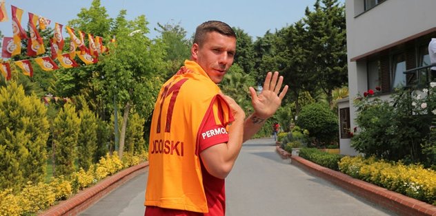 Vissel Kobe, Podolski’yi duyurdu