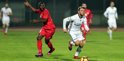 F.Bahçe hazırlık maçında kazandı