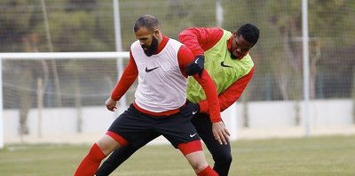 Eto’o konusu kapandı!