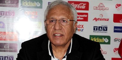 Alanya’da Hüseyin Kalpar istifa etti