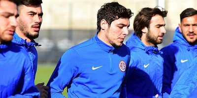 Salih Dursun da idmana çıktı