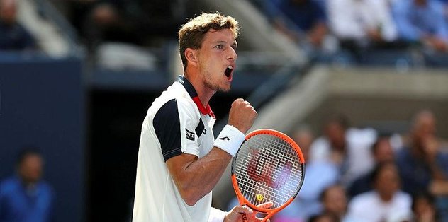 Erkeklerde ilk yarı finalist Carreno Busta