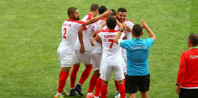 Millilerimiz yarı finale yükseldi