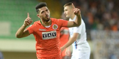 Emre Akbaba yine gündemde