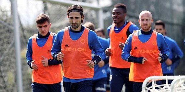Fenerbahçe'de Karabükspor mesaisi