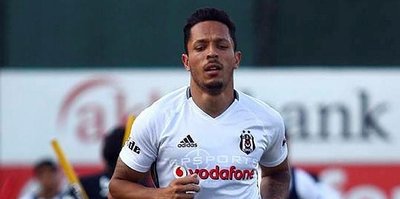 Marsilya’dan Adriano atağı