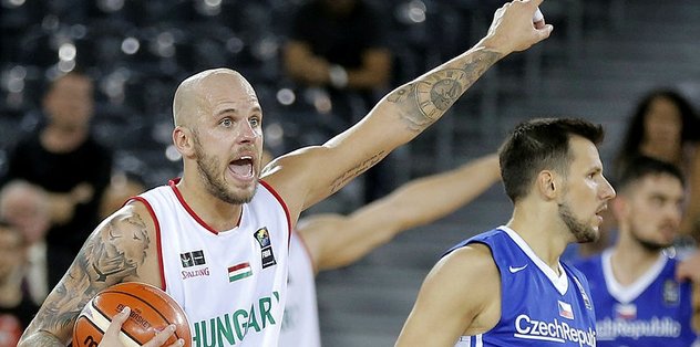 Macaristan, Çekya'yı devirdi