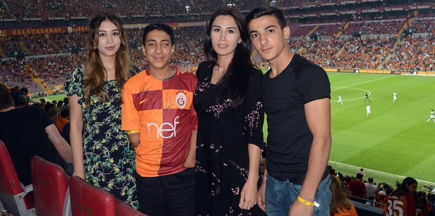 Türk Telekom Stadı'nda özel konuk