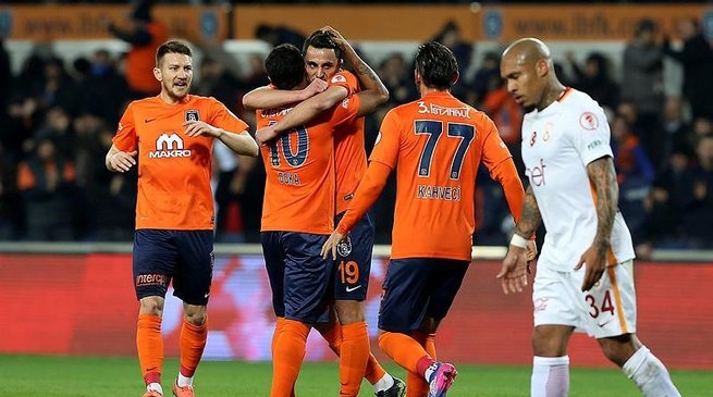 Medipol Başakşehir çeyrek finalde