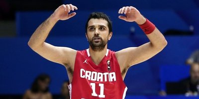 Anadolu Efes üçüncü transferi yaptı