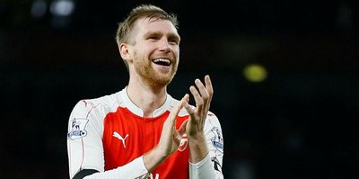 Arsenal'den Mertesacker'e yeni görev