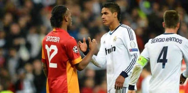 Varane Arena’ya hayran
