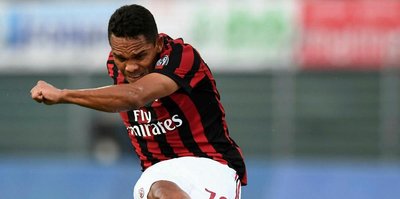 Carlos Bacca’yı Marsilya kaptı