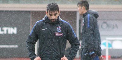 Trabzonsporlu oyuncu kamptan ayrıldı