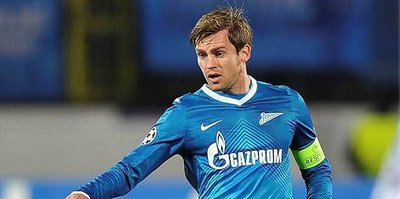 ''Galatasaray Lombaerts ile ilgileniyor''