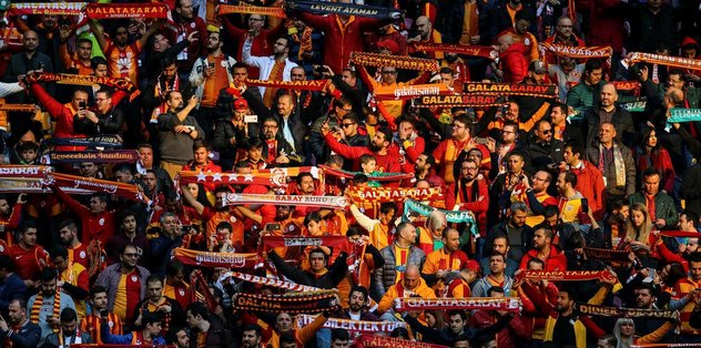 Özbek’e yine istifa çağrısı