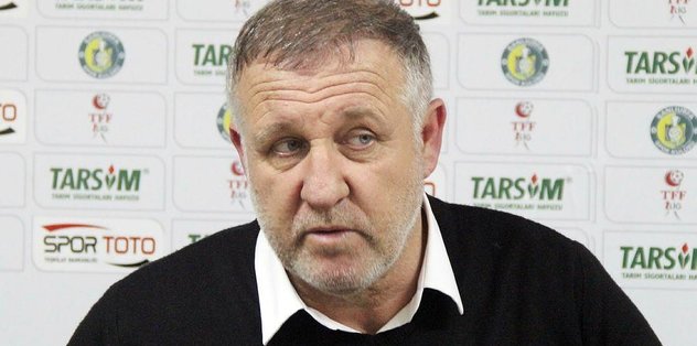 Sivasspor, Bakkal ile yollarını ayırdı