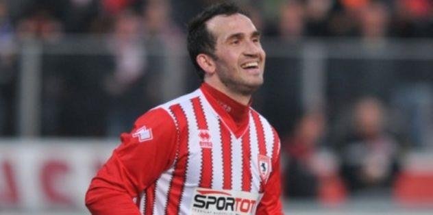 Gekas sezonu kapattı