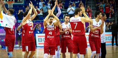 A Milli Basketbol Takımı galibiyet peşinde