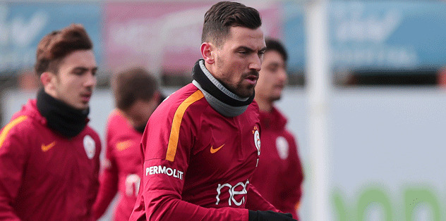 Galatasaray'da ayrılık!