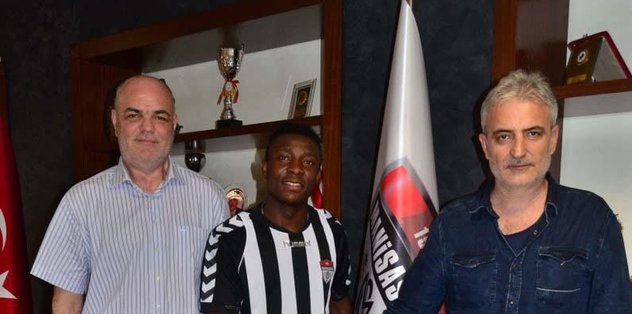 Manisaspor'da 2 imza