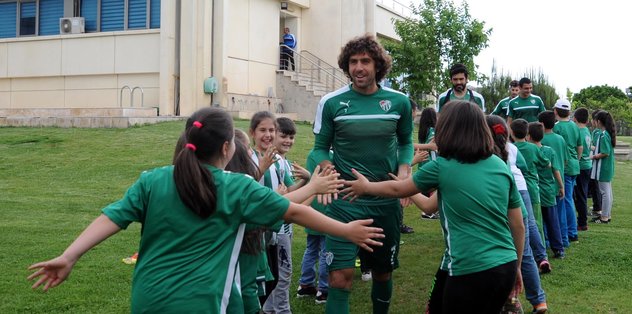 İnegöllü miniklerden Bursaspor’a destek