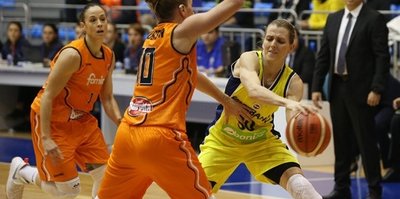 Fenerbahçe İtalyan ekibini rahat geçti