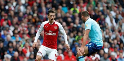 Mesut Özil'e Fenerbahçe baskısı