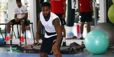 Lens ve Negredo hırs küpü