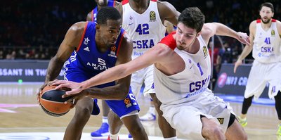 Haftanın MVP’si Nando De Colo