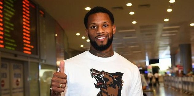 Lens Fener'e koşuyor