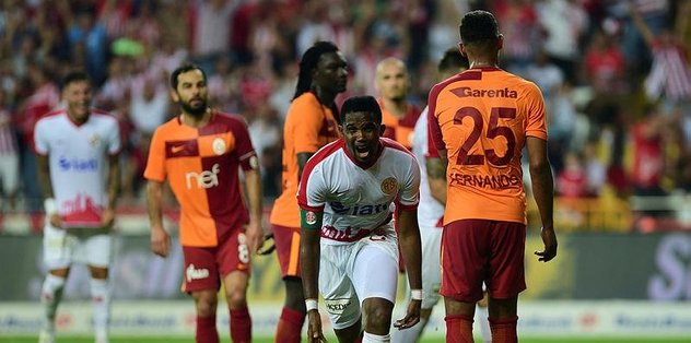 G.Saray deplasmanda takıldı