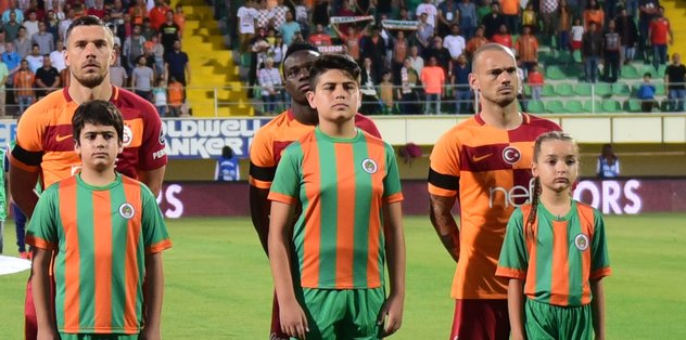 Poldi’ye yakışmadı